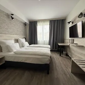 Nexto Dormero 4* Budapest